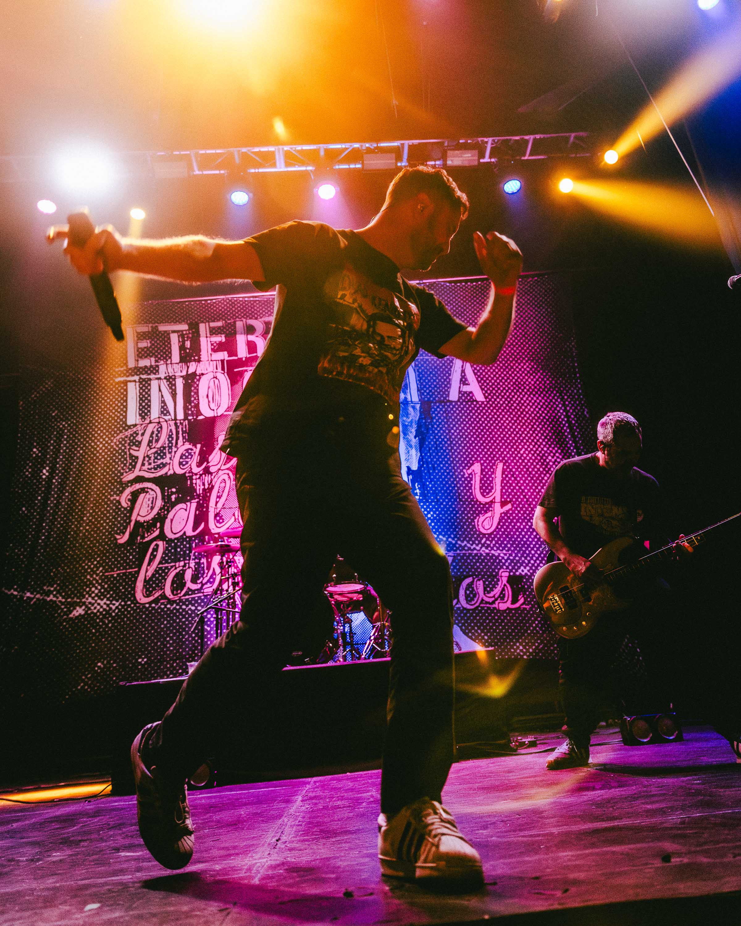 Eterna Inocencia - 20 Años de "Las Palabras y Los Ríos"